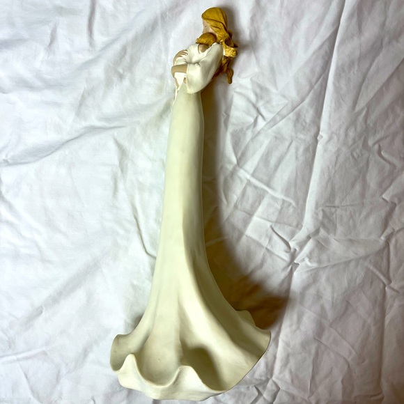 Mother And Child Unconditional Love Porcelain Statue By Daniel Steiger - Picture 1 of 9